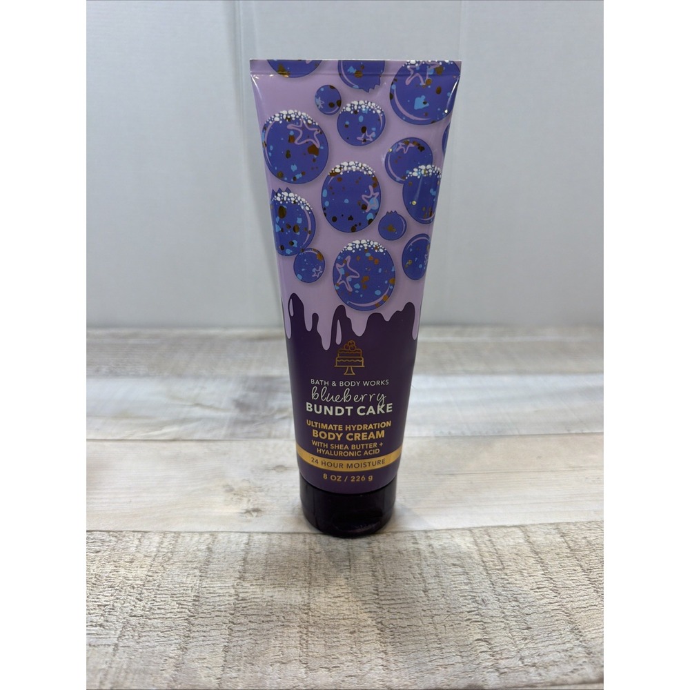NEW‎ Bath and Body Works BLUEBERRY BUNDT CAKE Originals 8oz Body Cream